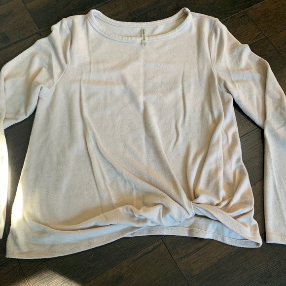 Pink Sweater with Knotted Bottom Hem - Picture 3 of 3